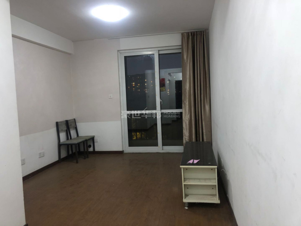 客厅