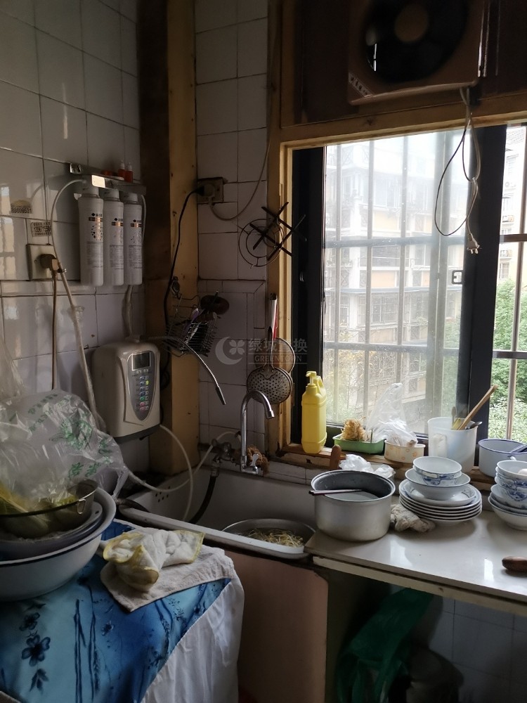 厨房