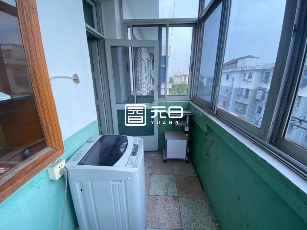 阳台