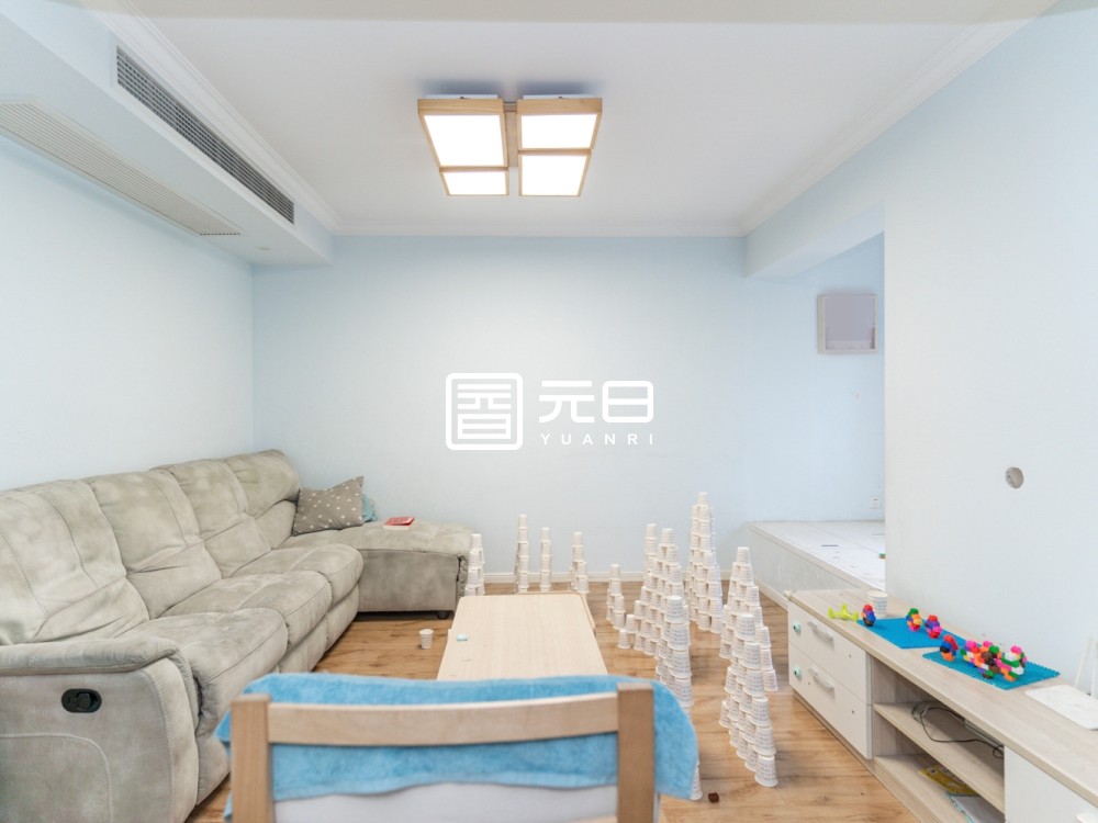 客厅