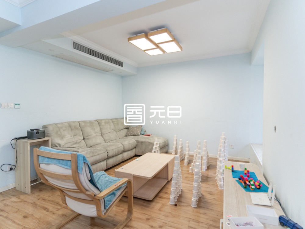 客厅