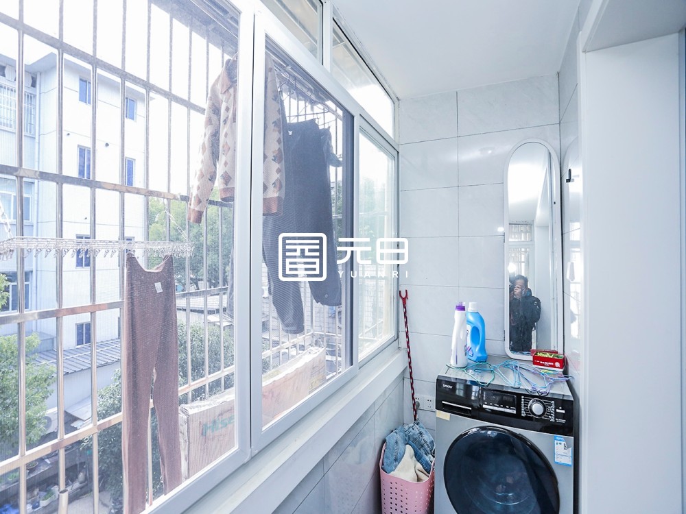 阳台