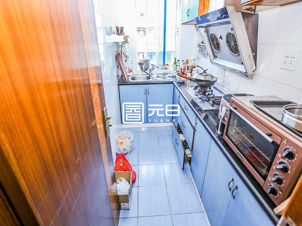 厨房