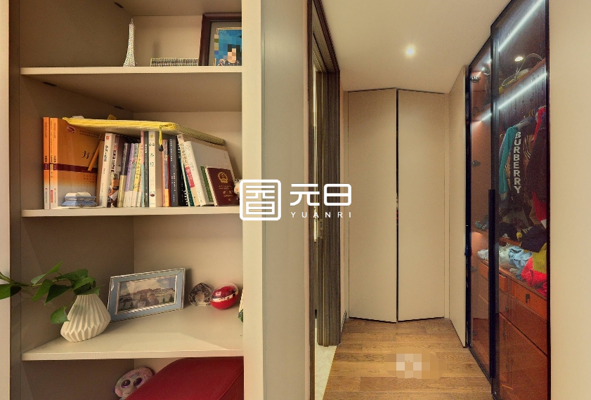 衣帽间