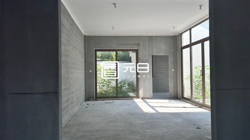 客厅