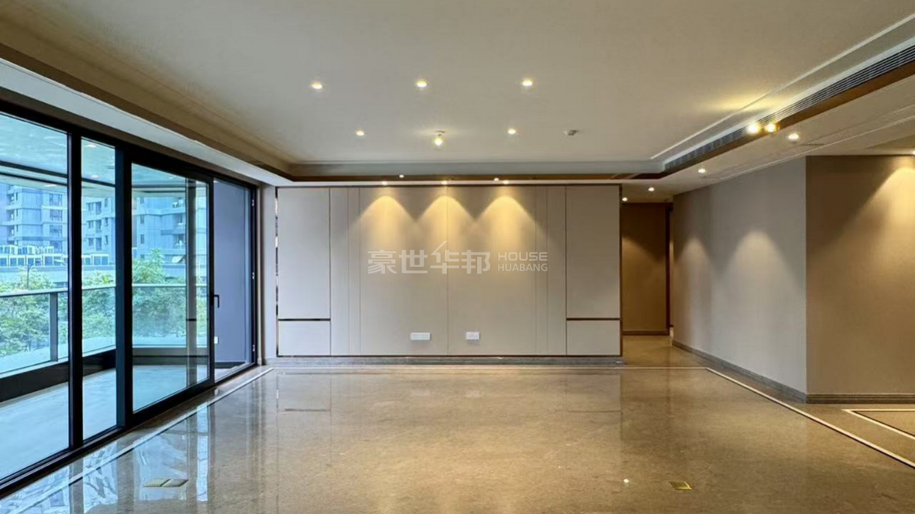客厅