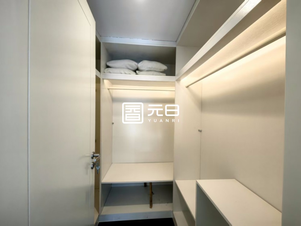 衣帽间