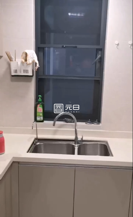 厨房