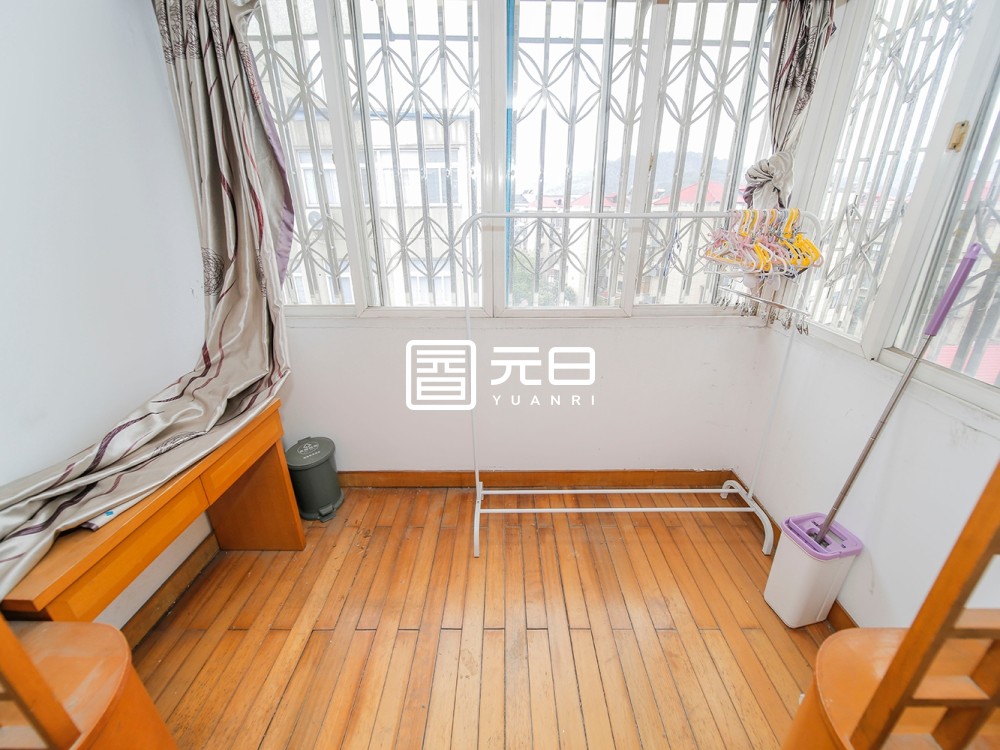 阳台