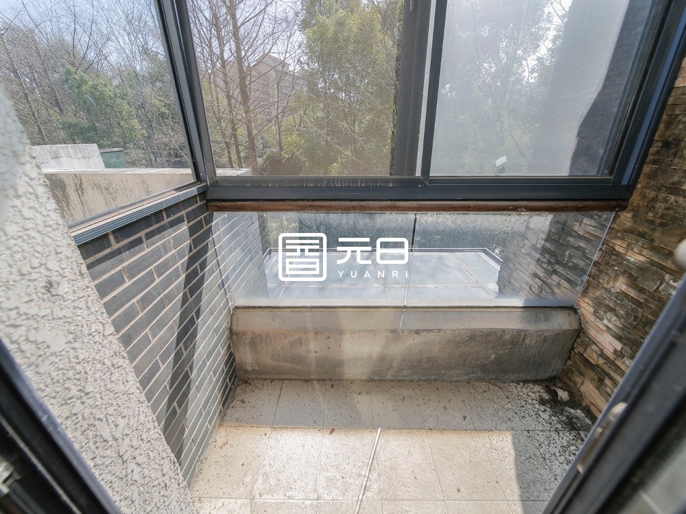阳台