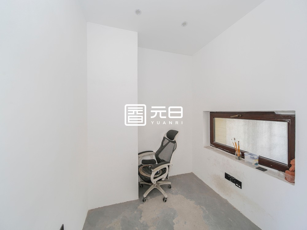 储物间