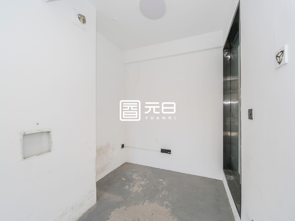 储物间