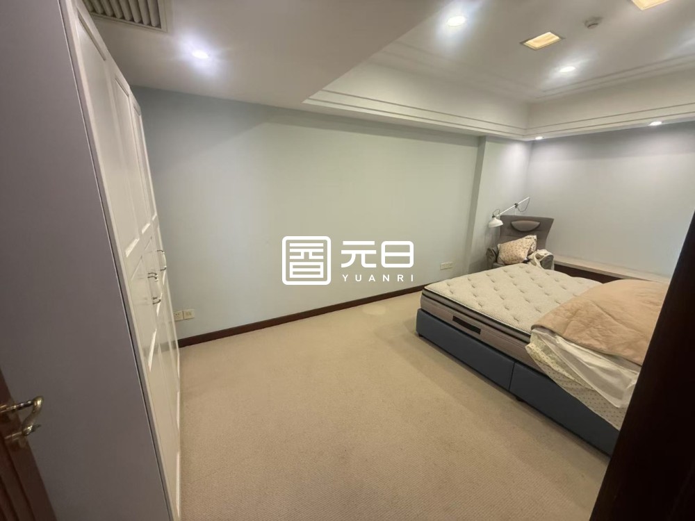 主卧