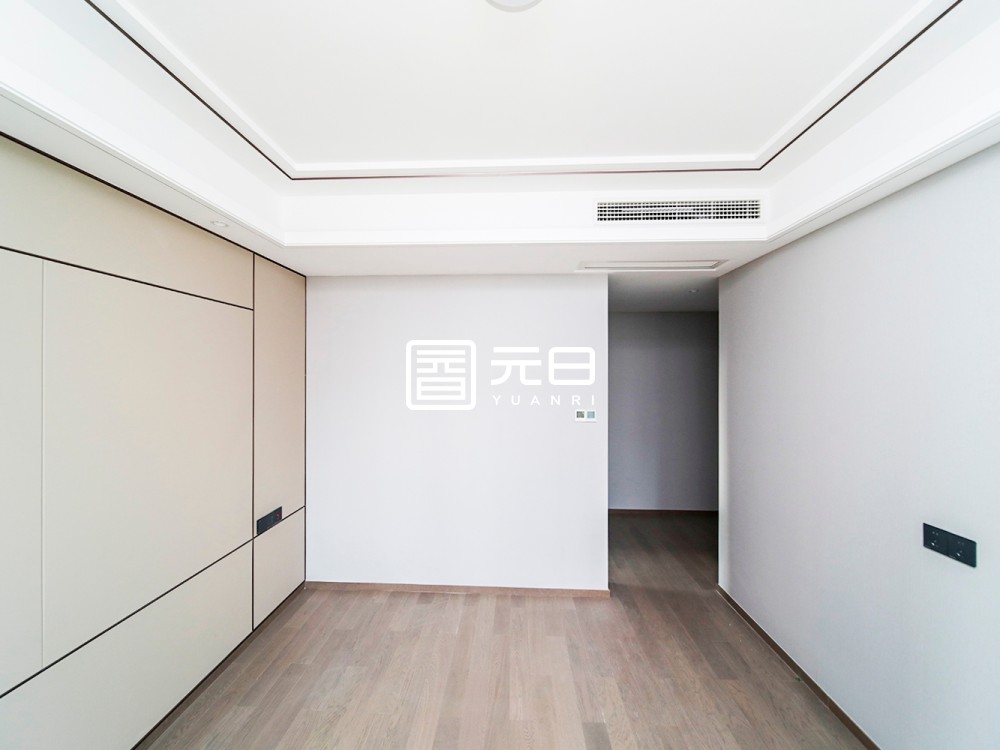 主卧