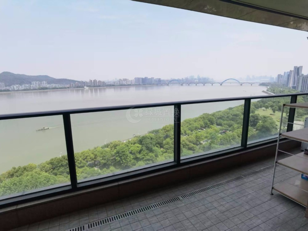 阳台