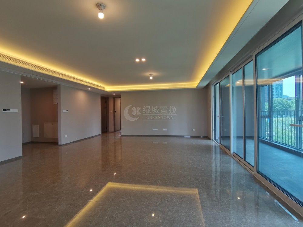 客厅