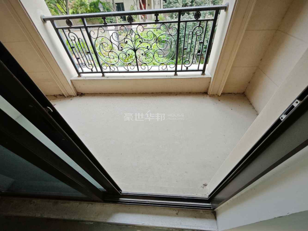 阳台