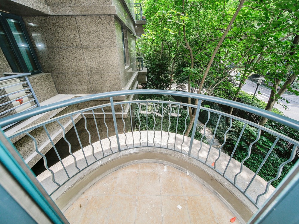 阳台