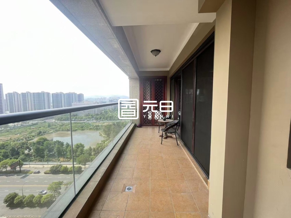 阳台