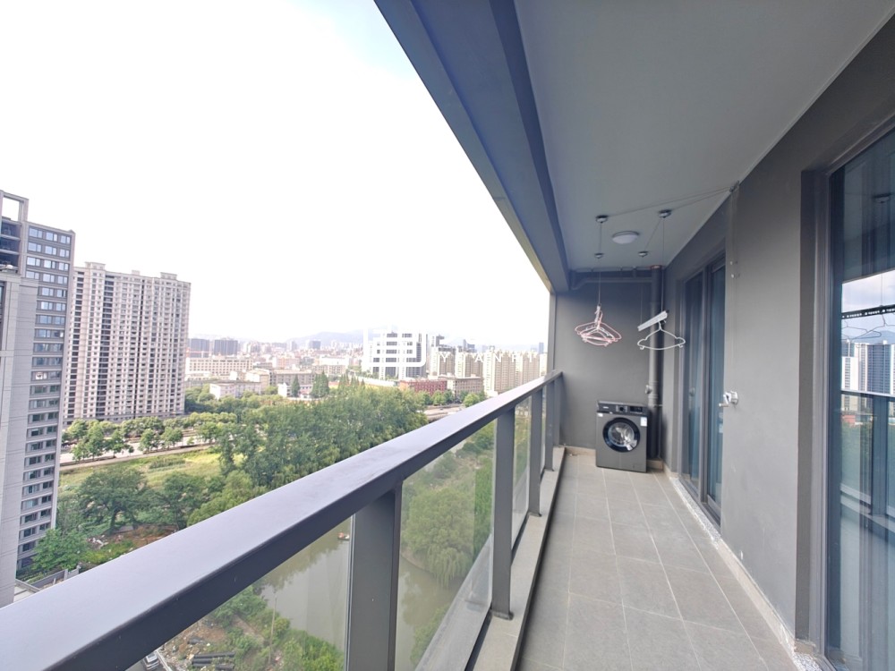 阳台
