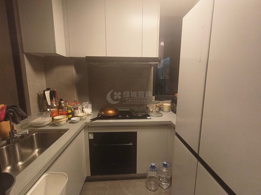 厨房