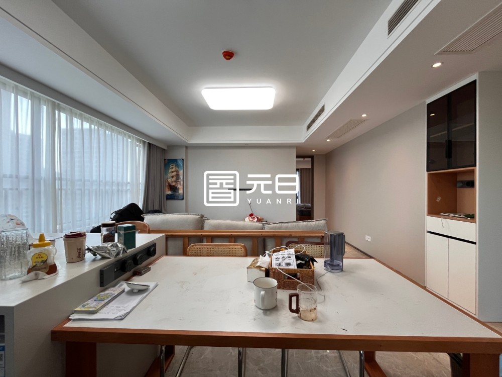 客厅