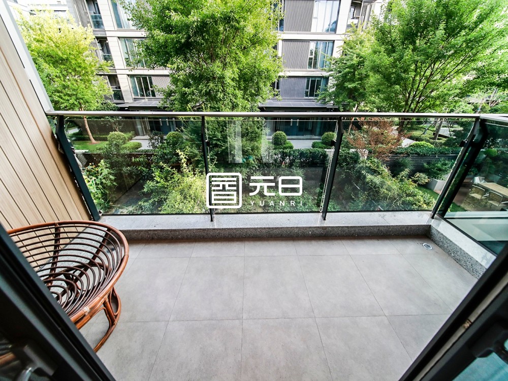 阳台