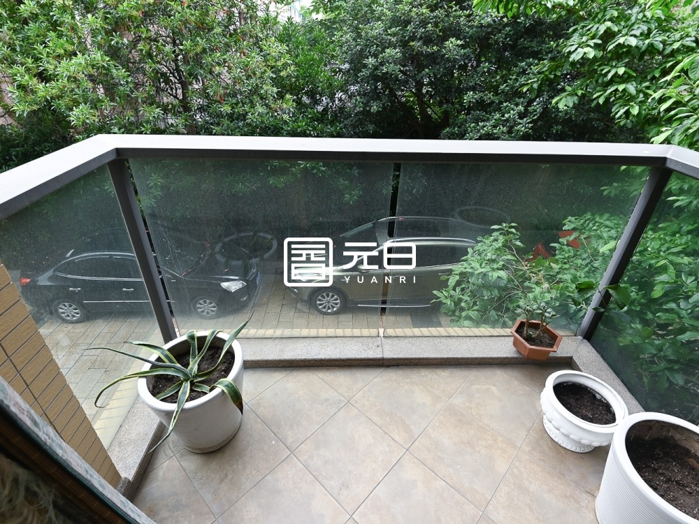 阳台