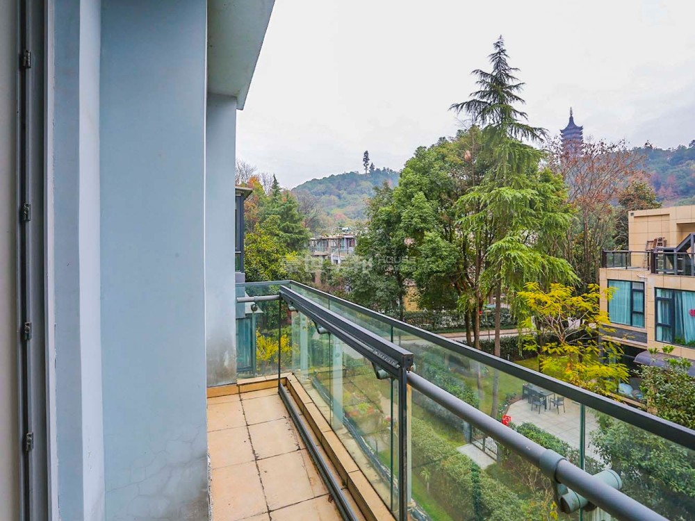 湘湖闻堰.南岸花城